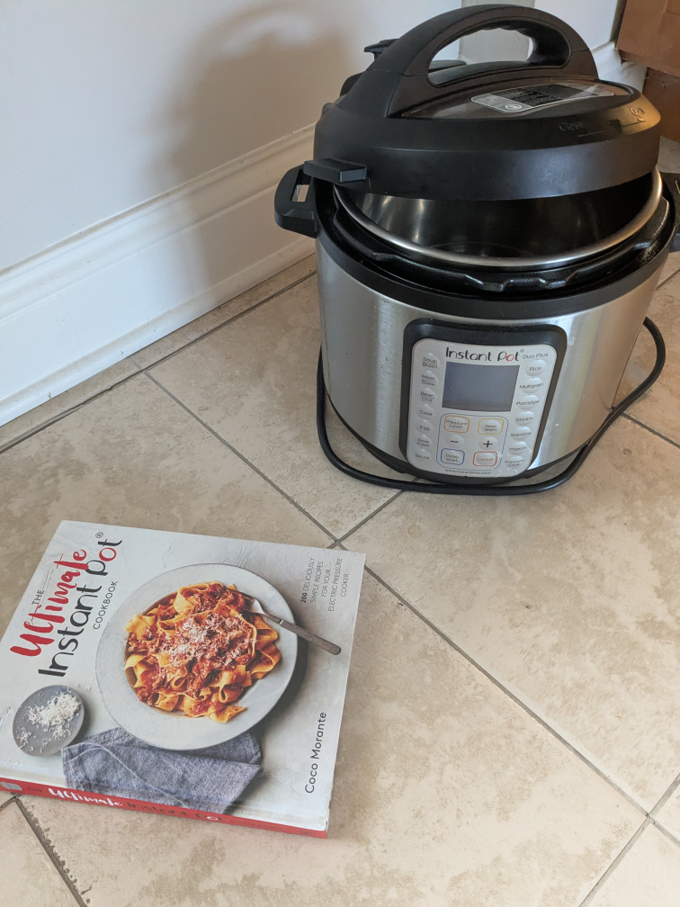 Instant Pot Duo Plus & Cookbook