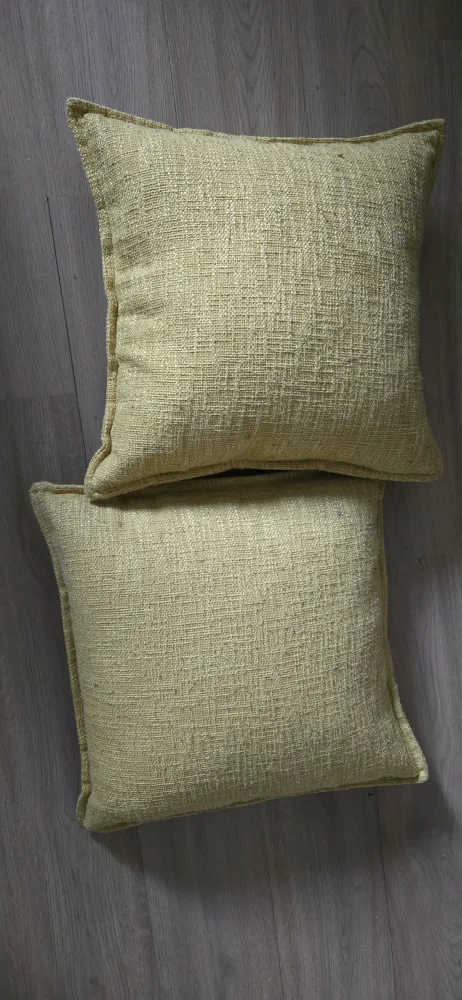 Pair of Pillows thumbnail