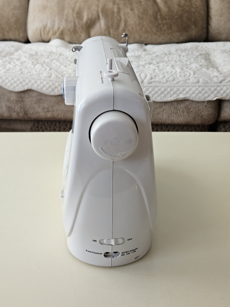 Shark Euro-Pro X Sewing Machine - photo 5