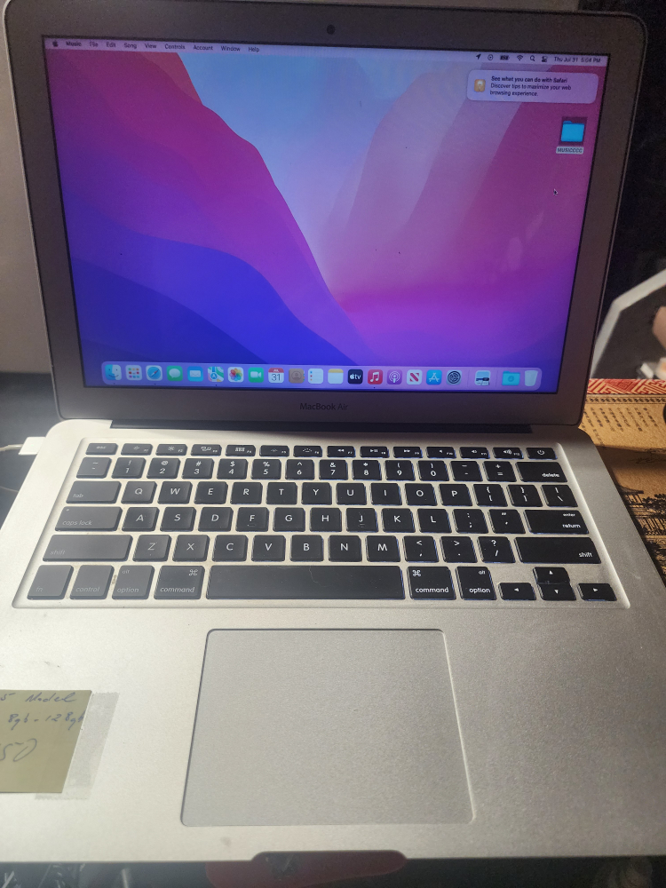MacBook Air (13-inch, Early 2015)