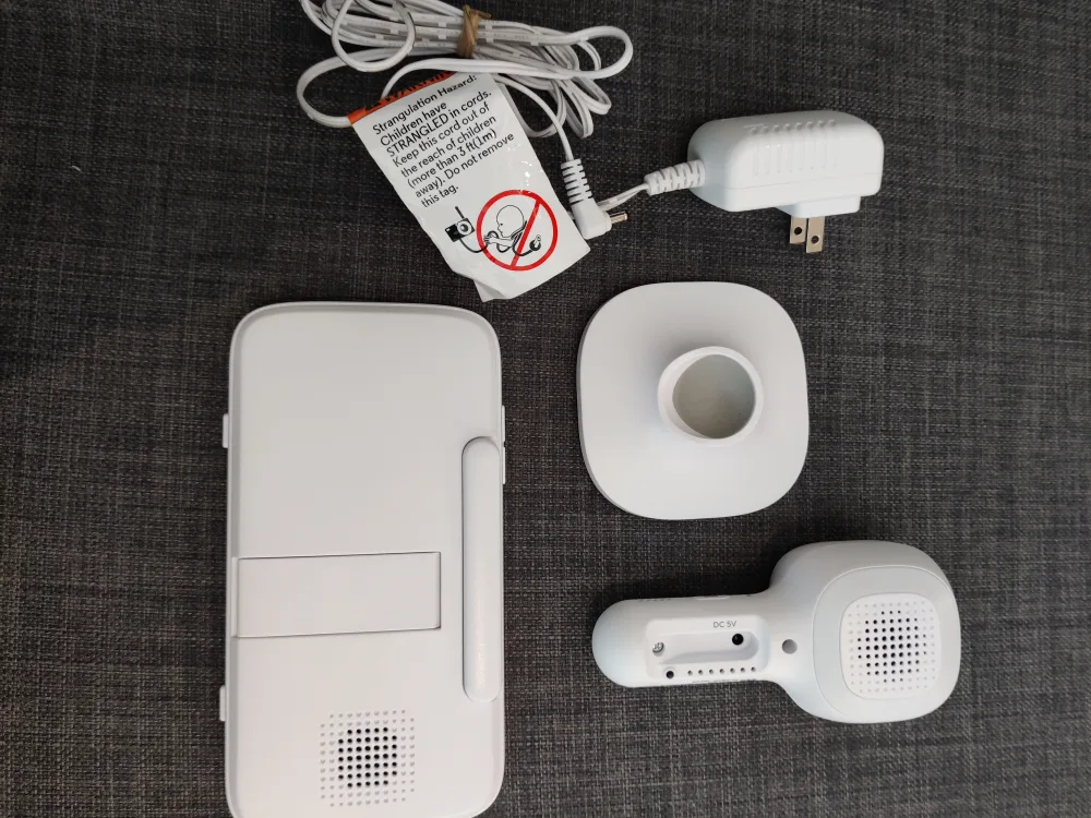 Hubble Connected - Nursery Pal Cloud - 5 in. Wi-Fi Baby Camera image indicator(5)