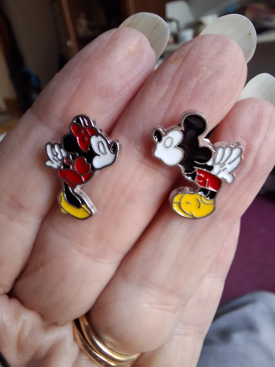 Mickey and Minnie Mouse Earrings thumbnail