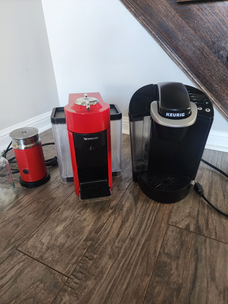 moving Sale- Nespresso VertuoLine Coffee & Keurig Maker