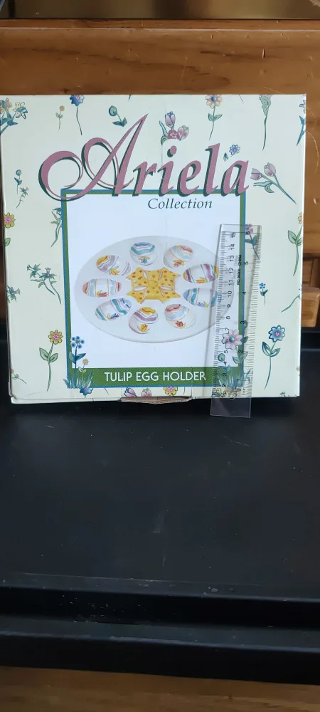 Vintage Ariela Collection Tulip Egg Holder thumbnail