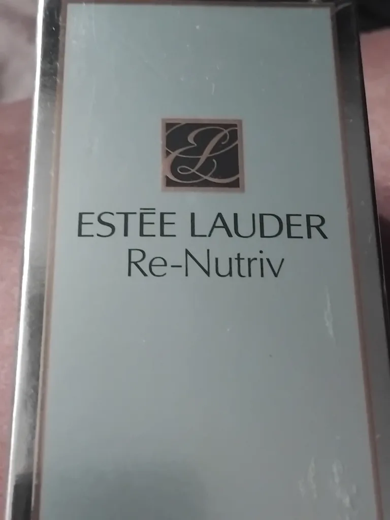Estée Lauder Re-Nutriv Softening Lotion 250ml image indicator(3)