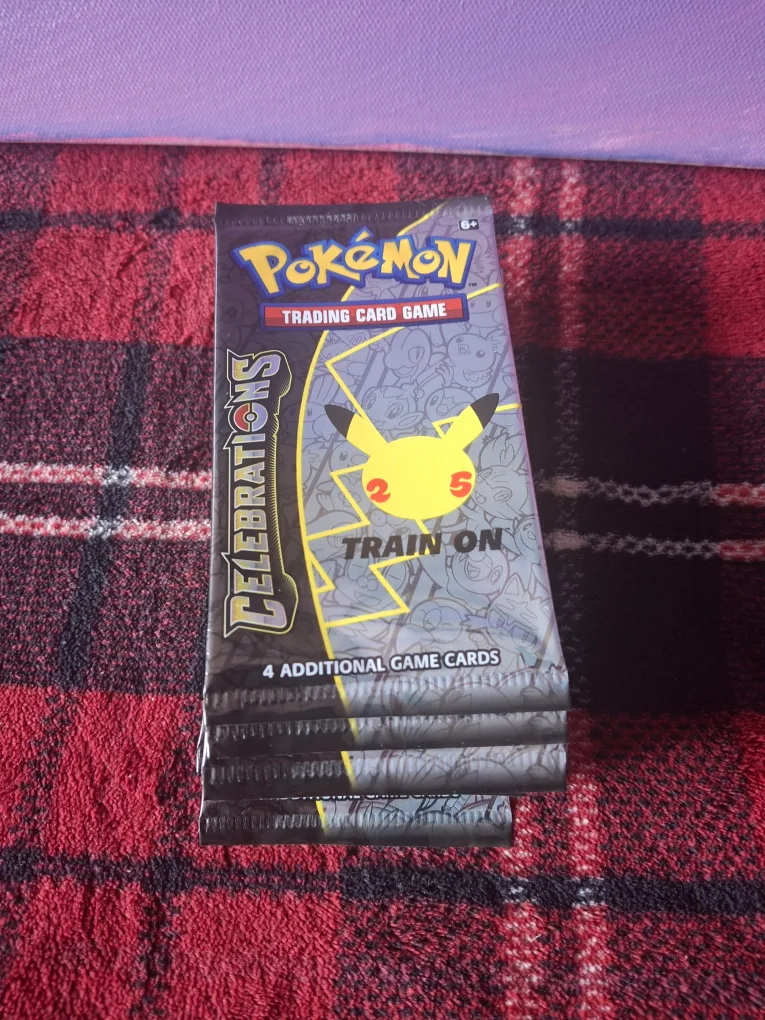 Pokémon Celebrations Trading Card Game Packs image indicator(3)