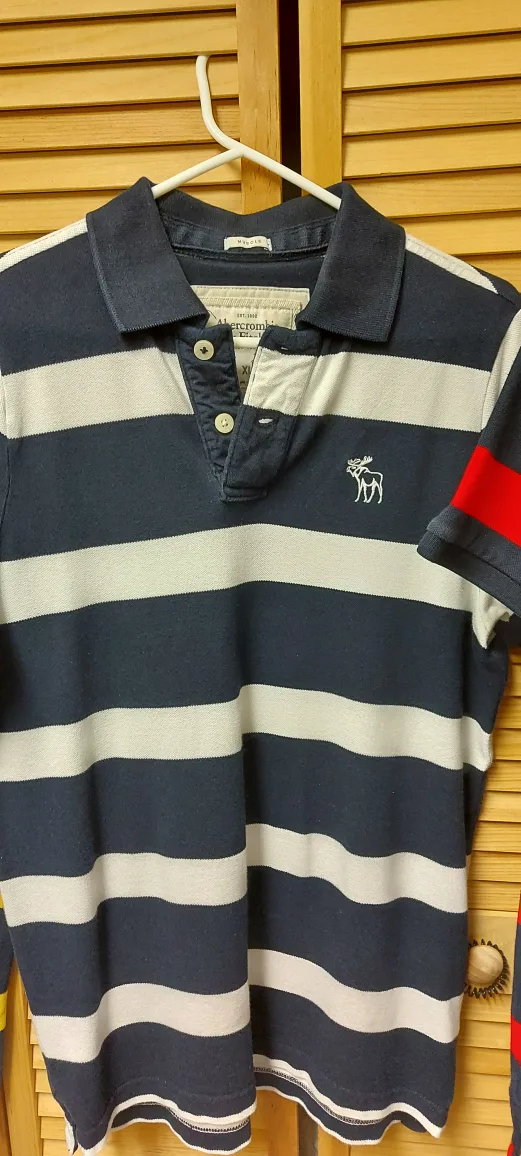 Abercrombie & Fitch Striped Polo Shirt - XL thumbnail