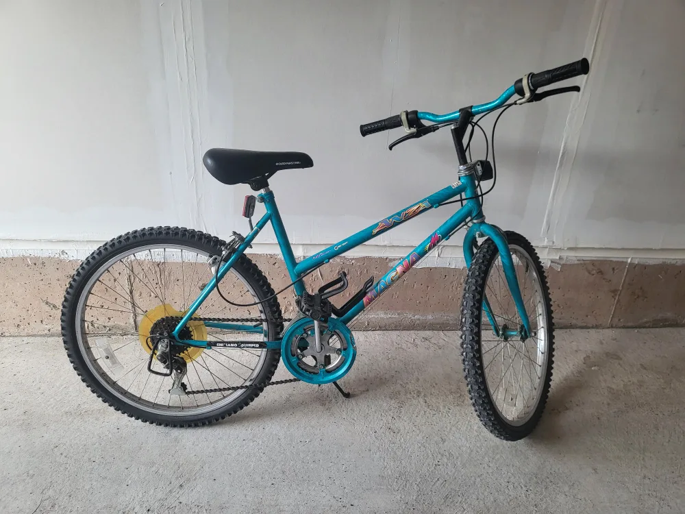 Magna  24 Inch Bike thumbnail
