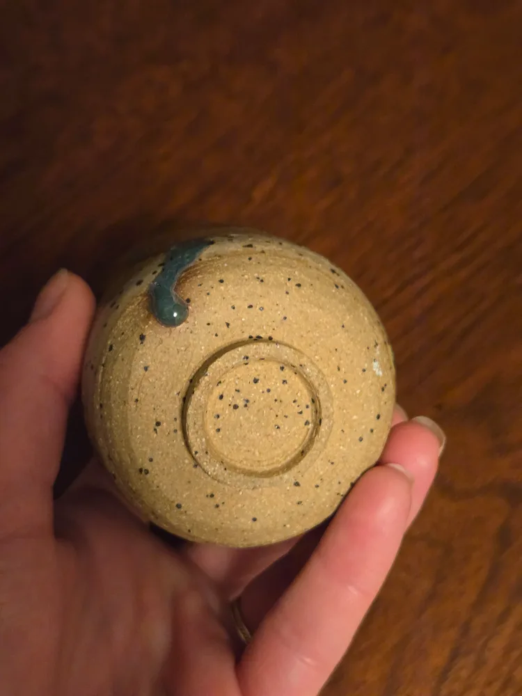 Handmade various pottery $10 each (pickup Warden/ Kingston) image indicator(8)