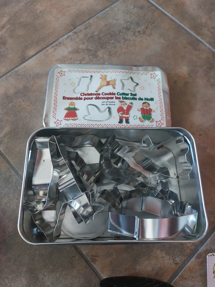 kitchen essentials image indicator(4)