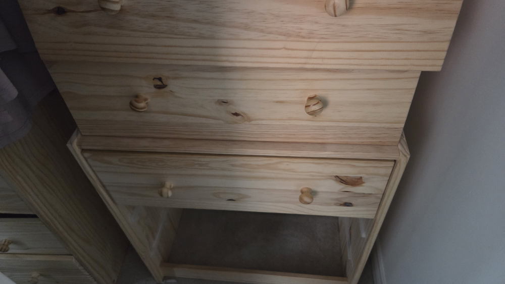 Pine Wood 3-Drawer Dresser - photo 2