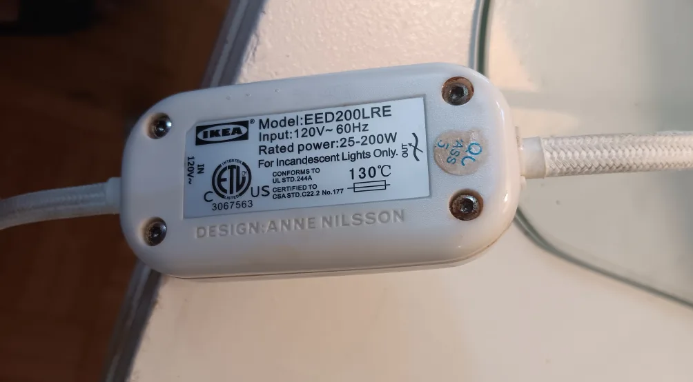 IKEA EED200LRE Table Lamp - White 🇨🇦 image indicator(2)