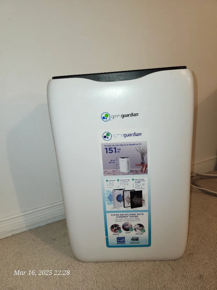 GermGuardian Air Purifier - Filters 151 sq ft image indicator(5)