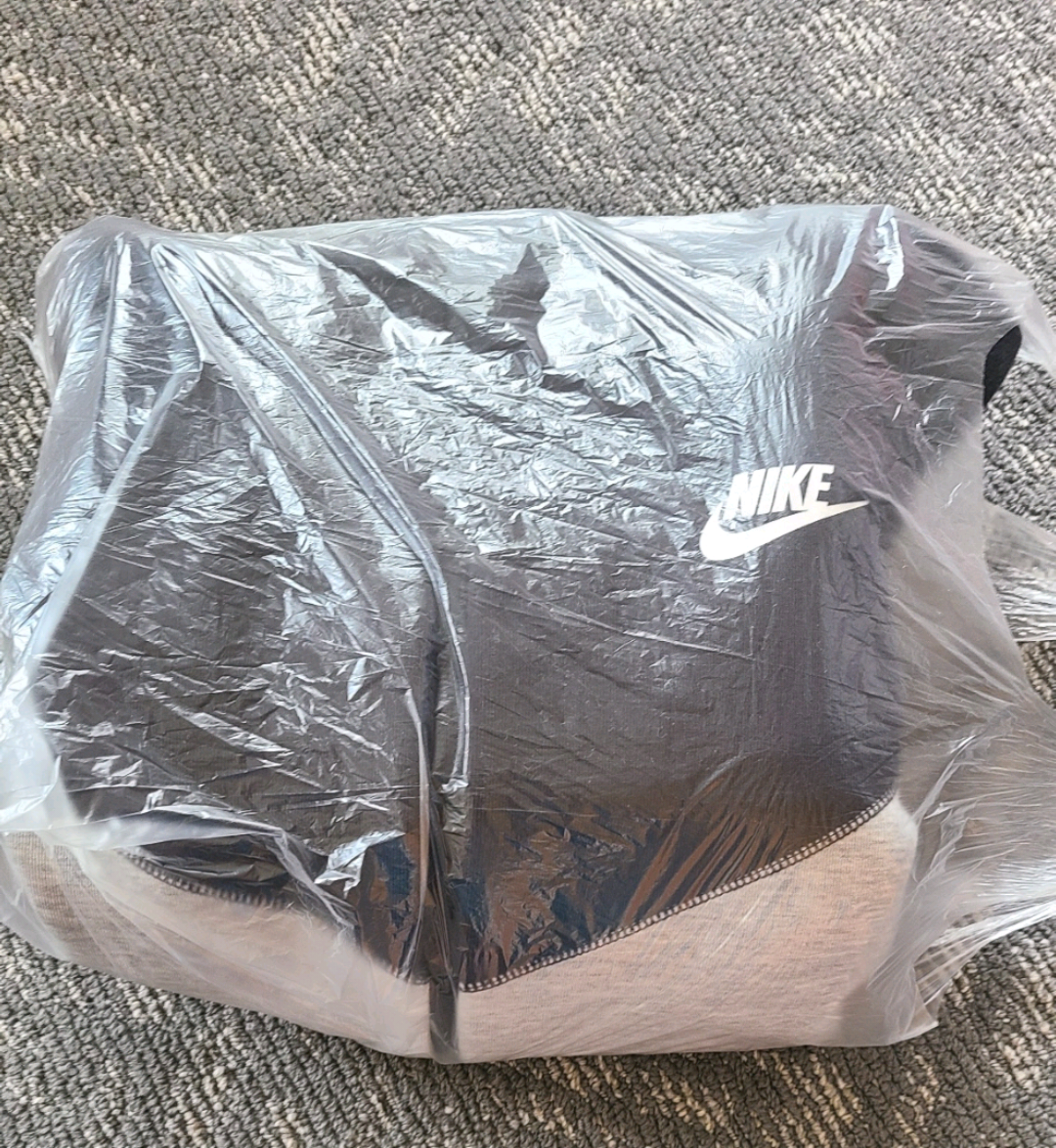 Nike Tech Fleece Hoodie - Black/Grey - Size S (SEND BEST OFFER.) - photo 3