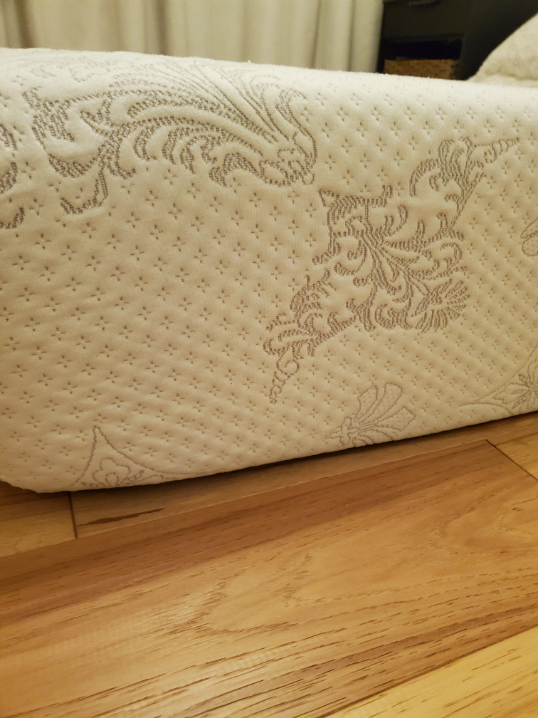 Mattress - Queen Size- 10" foam - photo 3