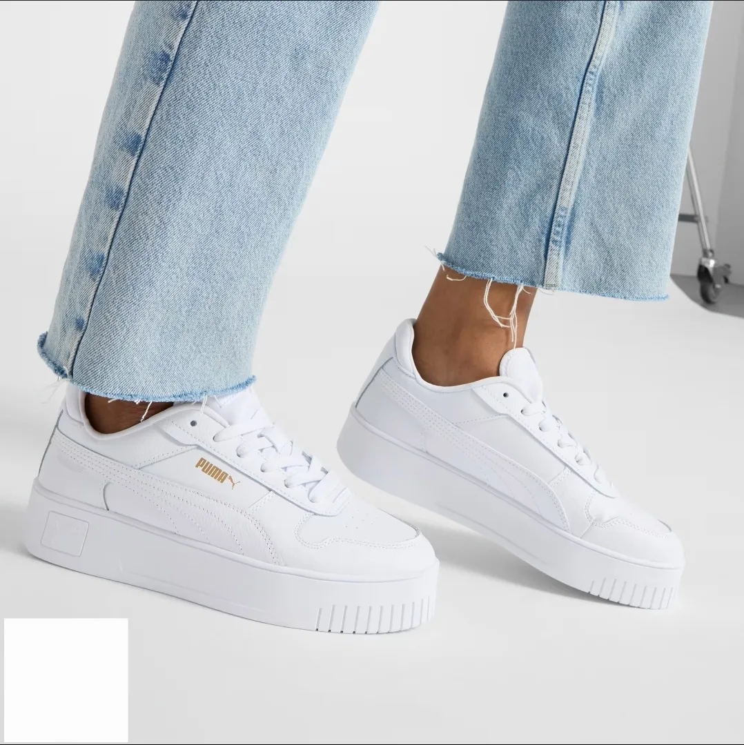 PUMA white sneakers/shoes size 7 thumbnail