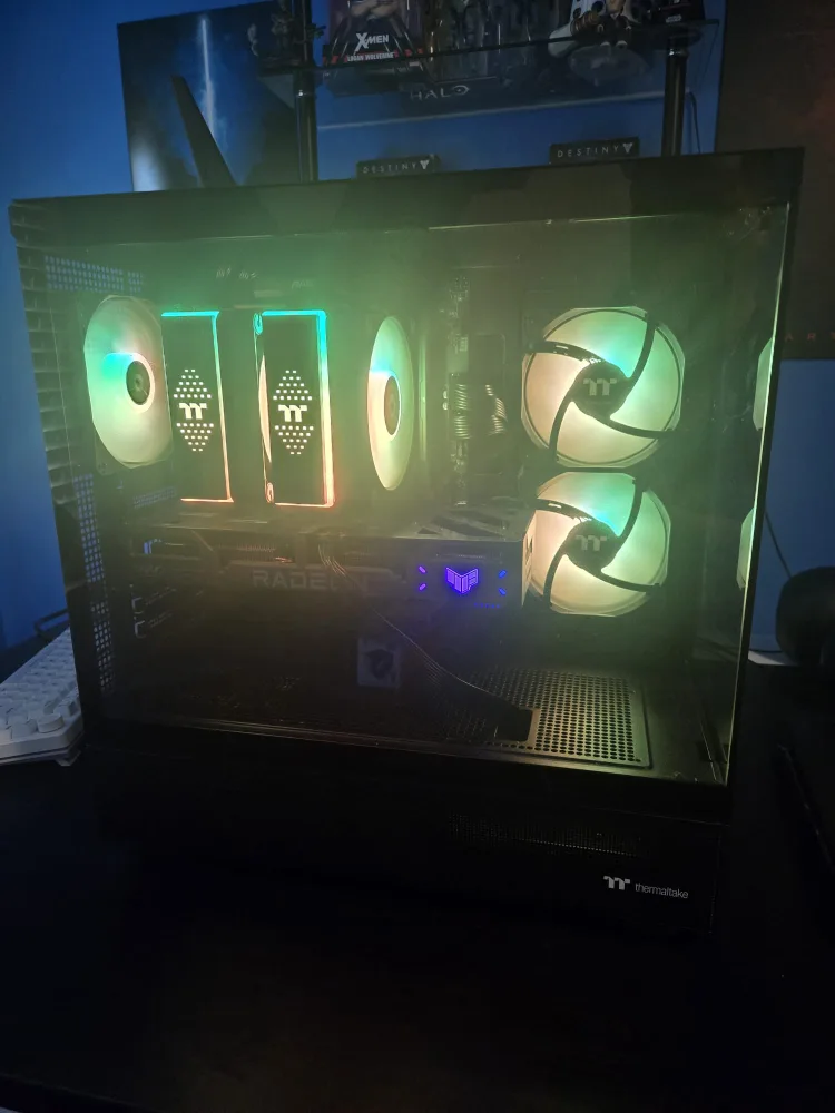 Custom Gaming PC thumbnail