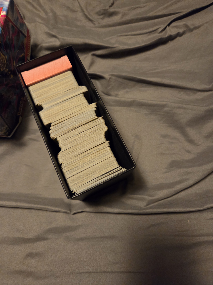 Pokémon Trading Cards Lot - photo 3