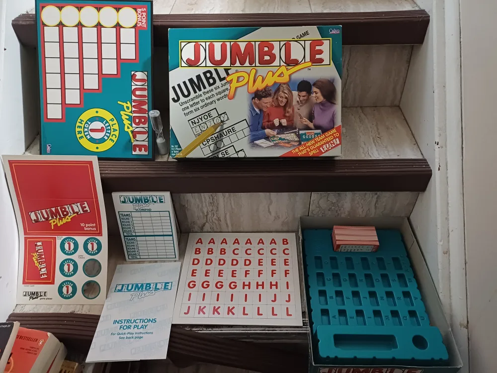 Jumble Plus Board Game thumbnail