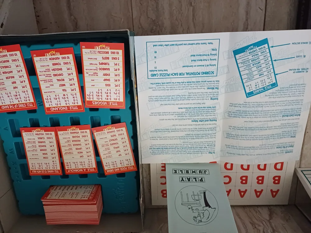 Jumble Plus Board Game image indicator(2)