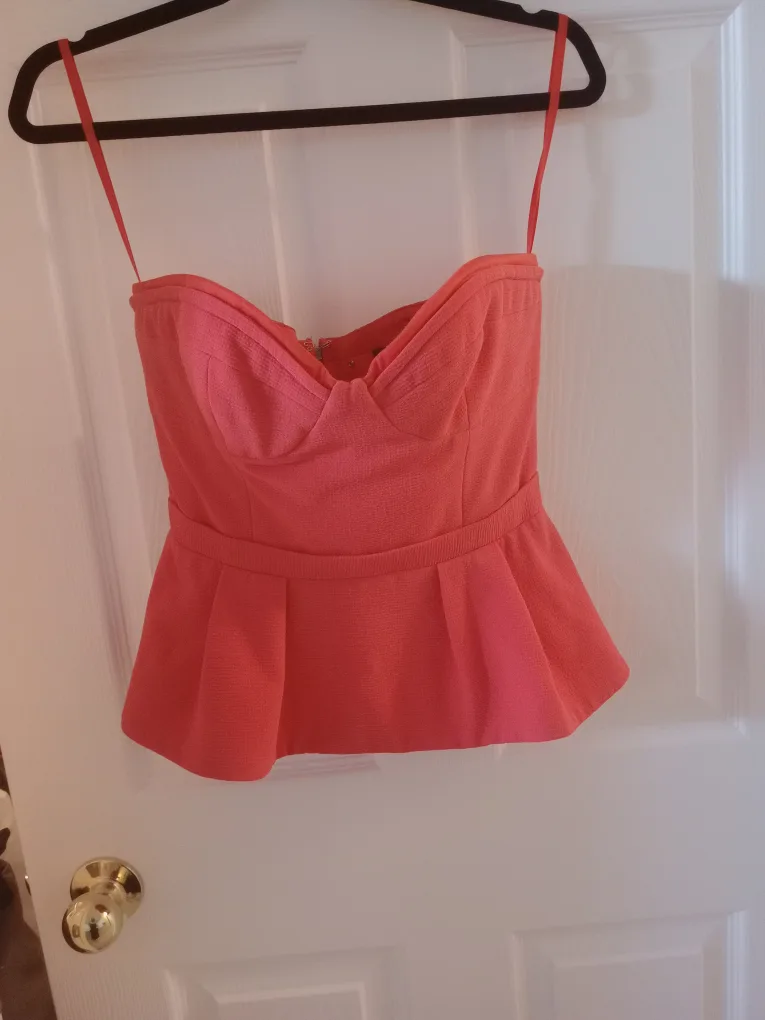 BCBGMAXAZRIA Coral Top & Skirt Set - Size 6 thumbnail
