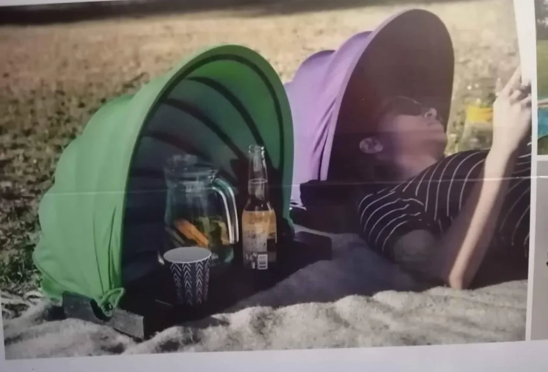 Pop Up Drink Shade Beach Umbrella Cover image indicator(3)
