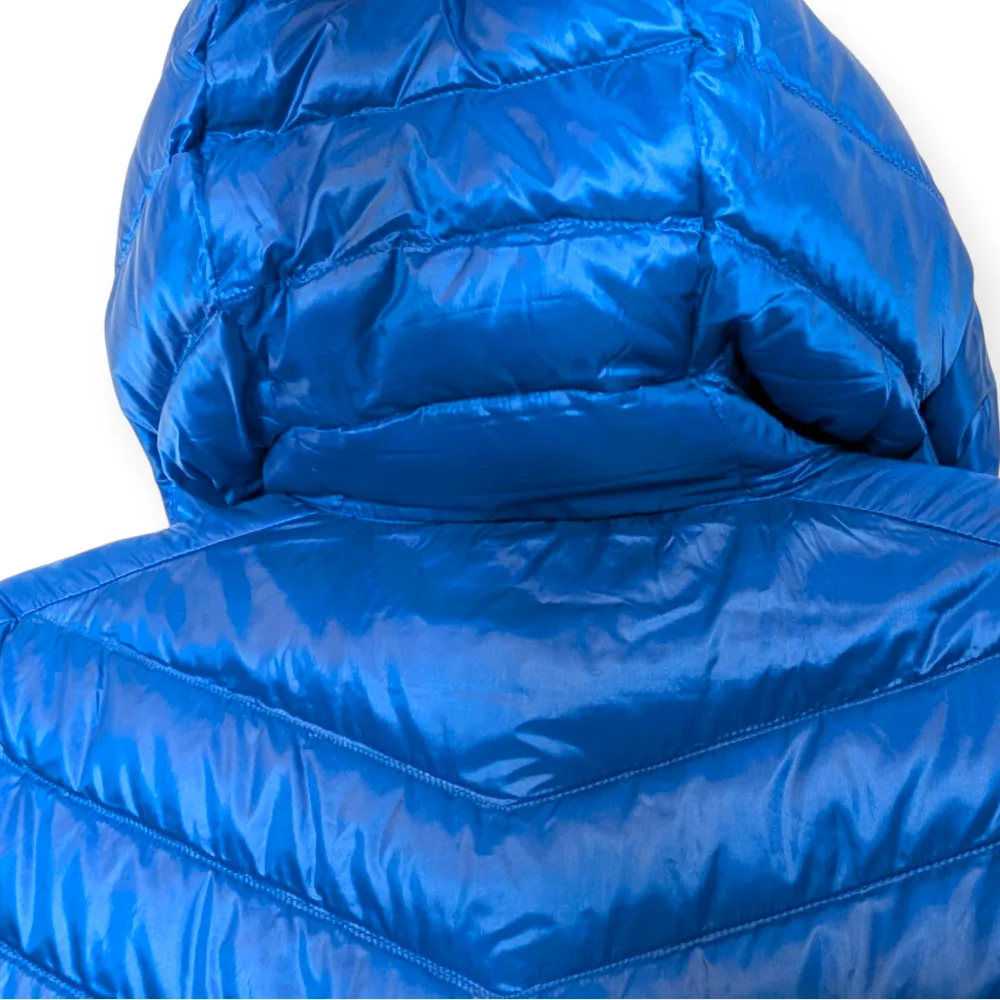 Uniqlo Ultra Light Down Hooded Jacket 🇨🇦 image indicator(6)