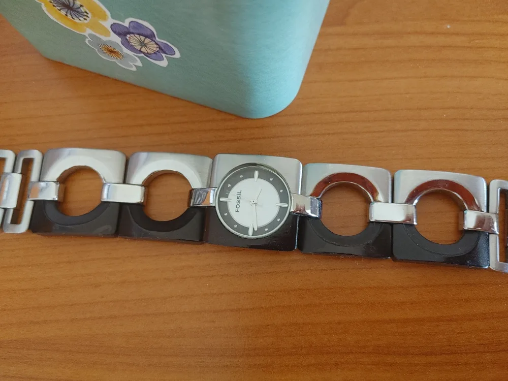 Fossil Women's Watch with Original Box thumbnail