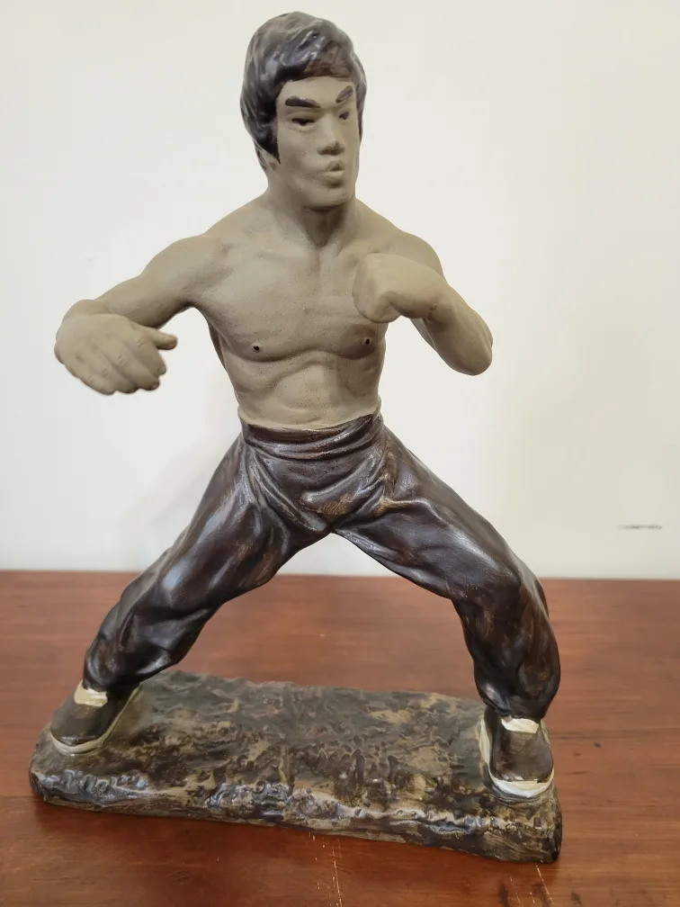 Bruce Lee Statue Figurine Set of 3 image indicator(5)