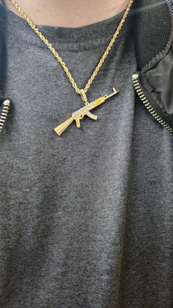 10k Yellow Gold Rope Chain & AK Pendant With Diamonds