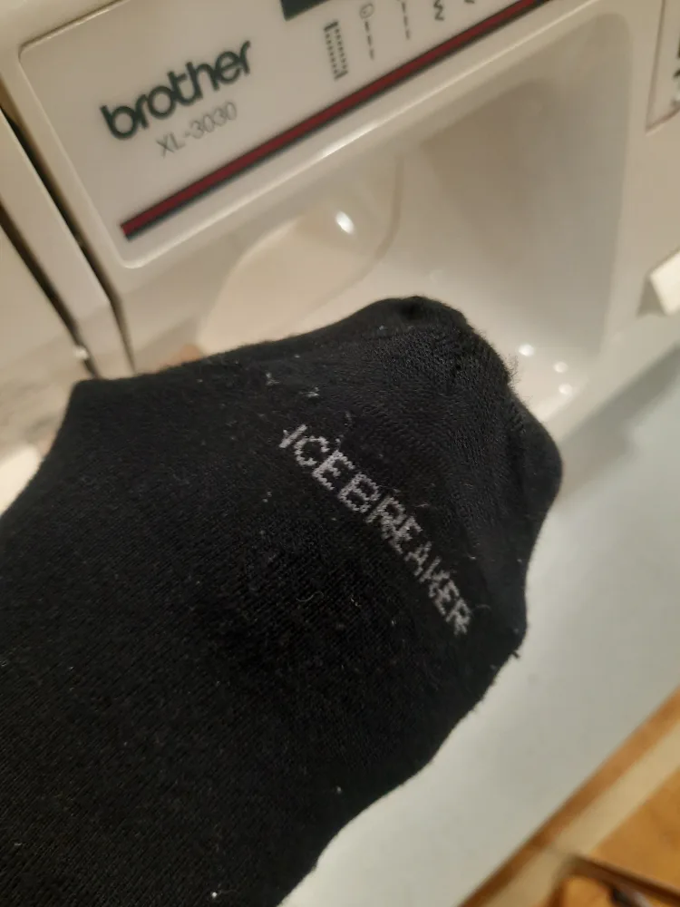 Clothing alterations & repairs image indicator(3)