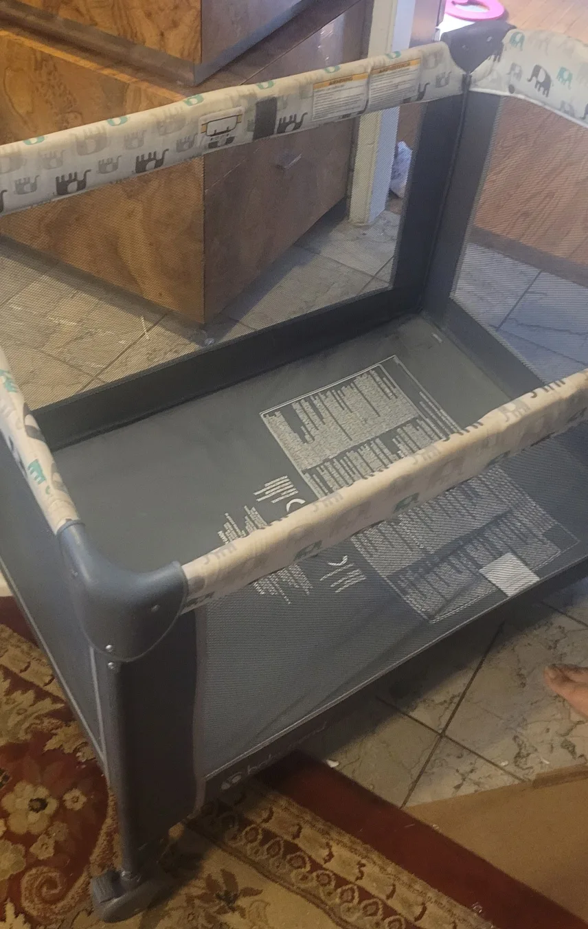 Baby Trend Playpen - Great Condition! thumbnail