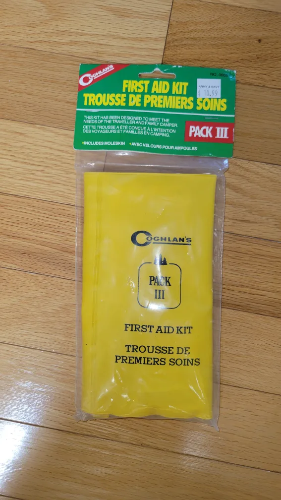 Brand New Unopened Coghlan's Deluxe First Aid Kit Pack III thumbnail