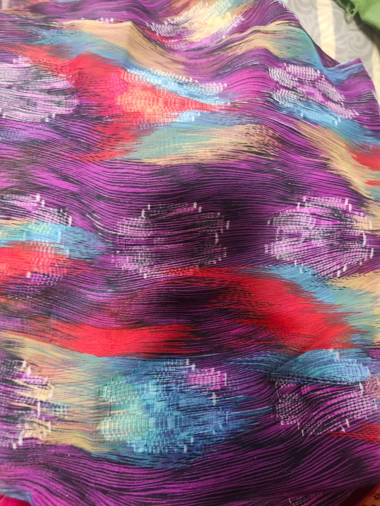 BNWOT Colorful Abstract heavy georgette Fabric thumbnail