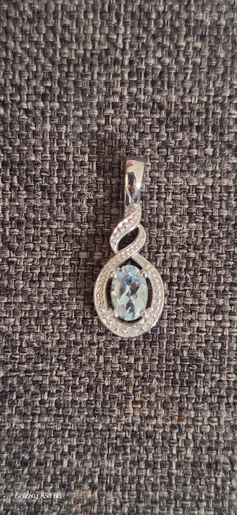 Silver Aquamarine Pendant thumbnail