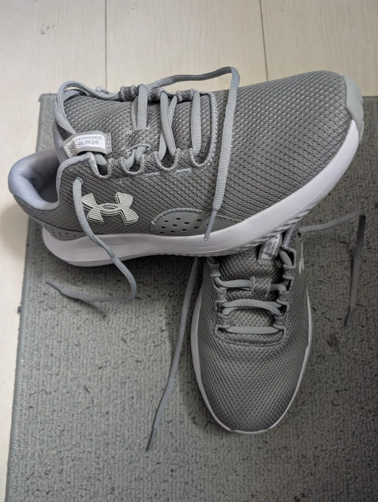 Under Armour Grey Running Shoes thumbnail