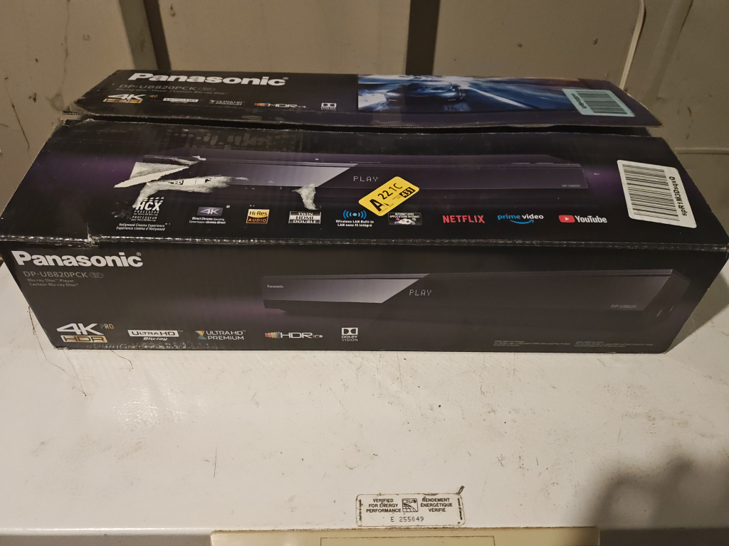 Panasonic DP-UB820PCK 4K Blu-ray Player