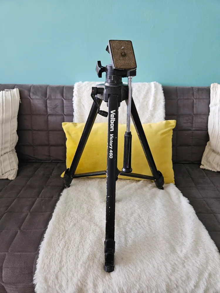 Velbon Victory 460 Tripod thumbnail