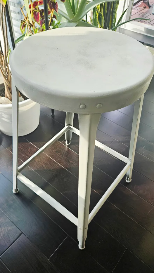 Metal Bar Stool - White/Grey image indicator(2)