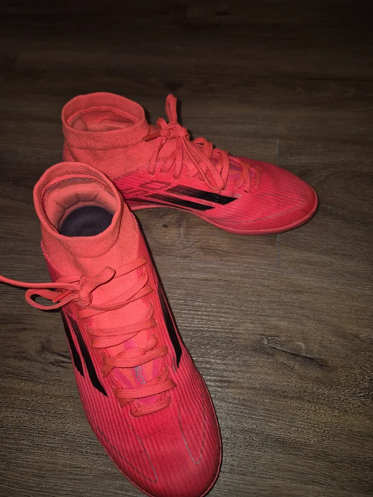 Adidas - Women's F50 League Mid-Cut Turf Soccer Shoes size W8 image indicator(4)