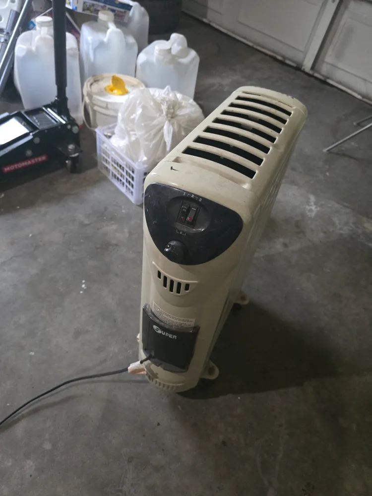 SUPER Electric Space Heater thumbnail