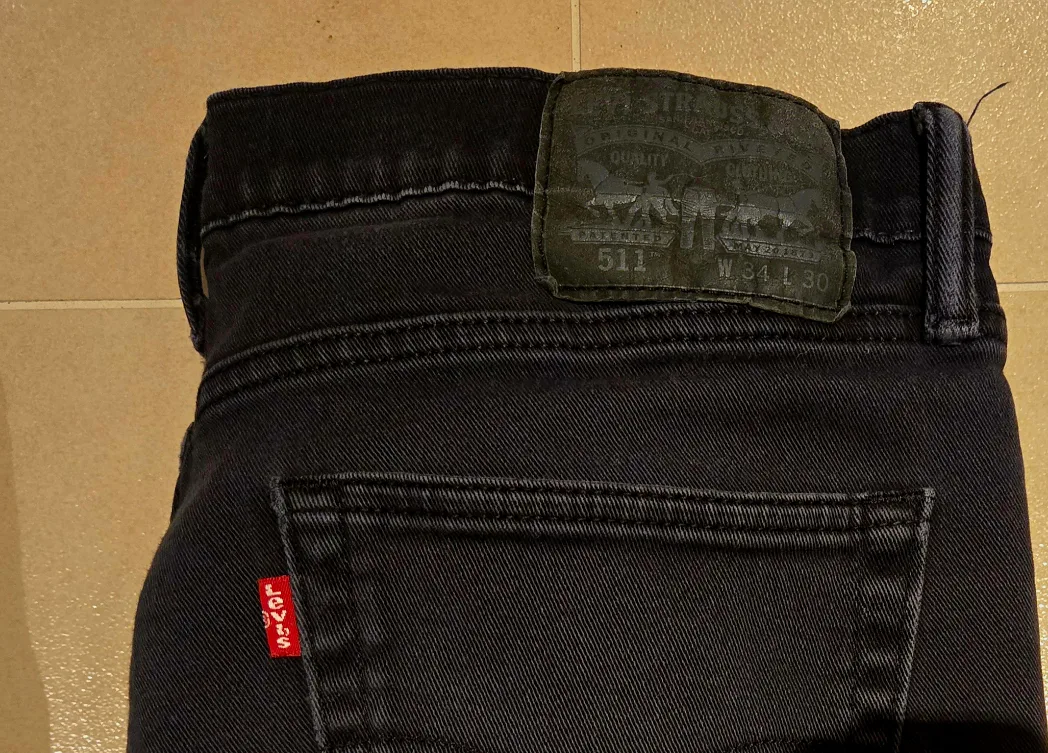 Levi Strauss & Co. 513 & 511 Jeans W34 L30 image indicator(3)