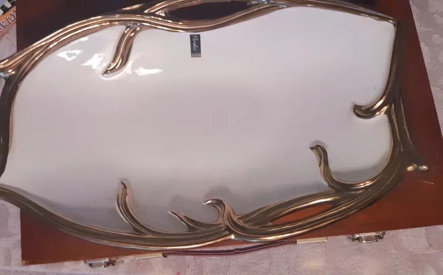 Verdici Design Decorative Leaf Tray thumbnail