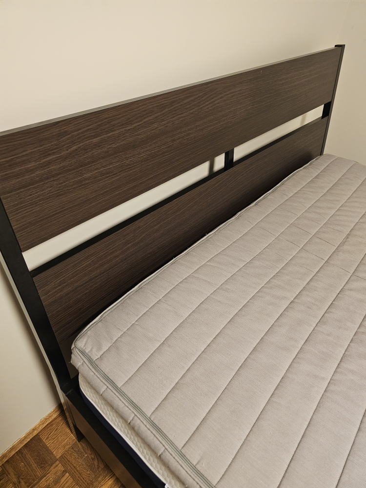 Full Size Mattress & Frame - photo 2