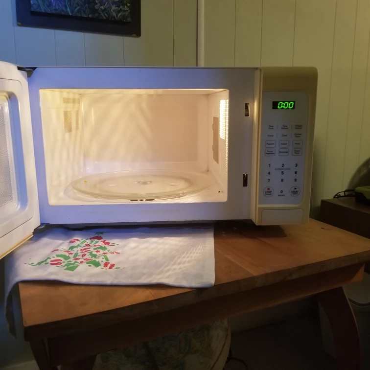 Kenmore Microwave Oven - photo 2