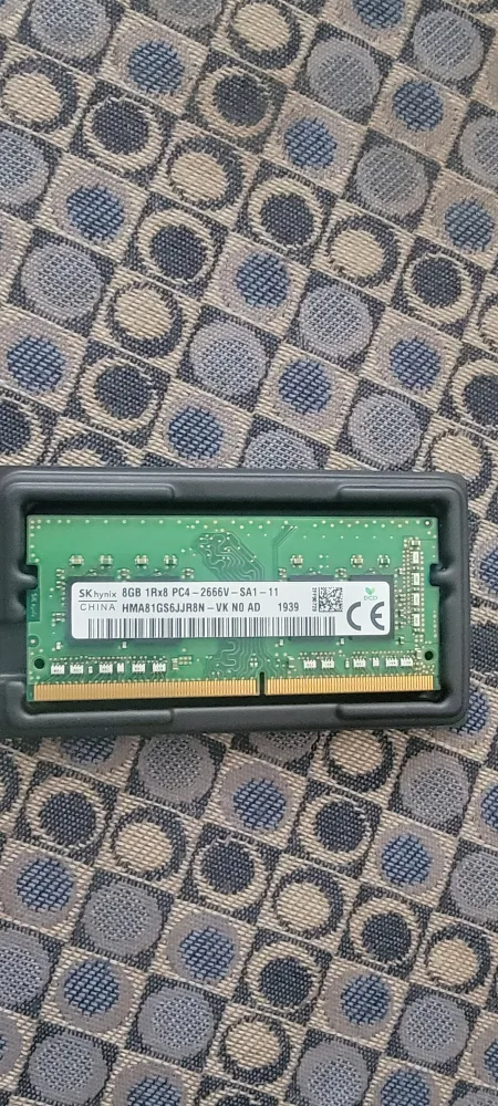 SK hynix 8GB 1Rx8 PC4-2666V RAM thumbnail