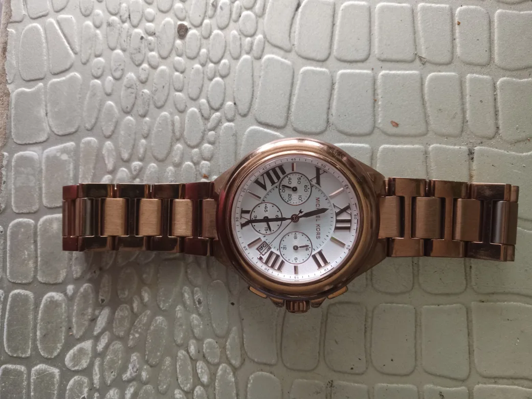 Michael Kors Rose Gold Watch image indicator(2)