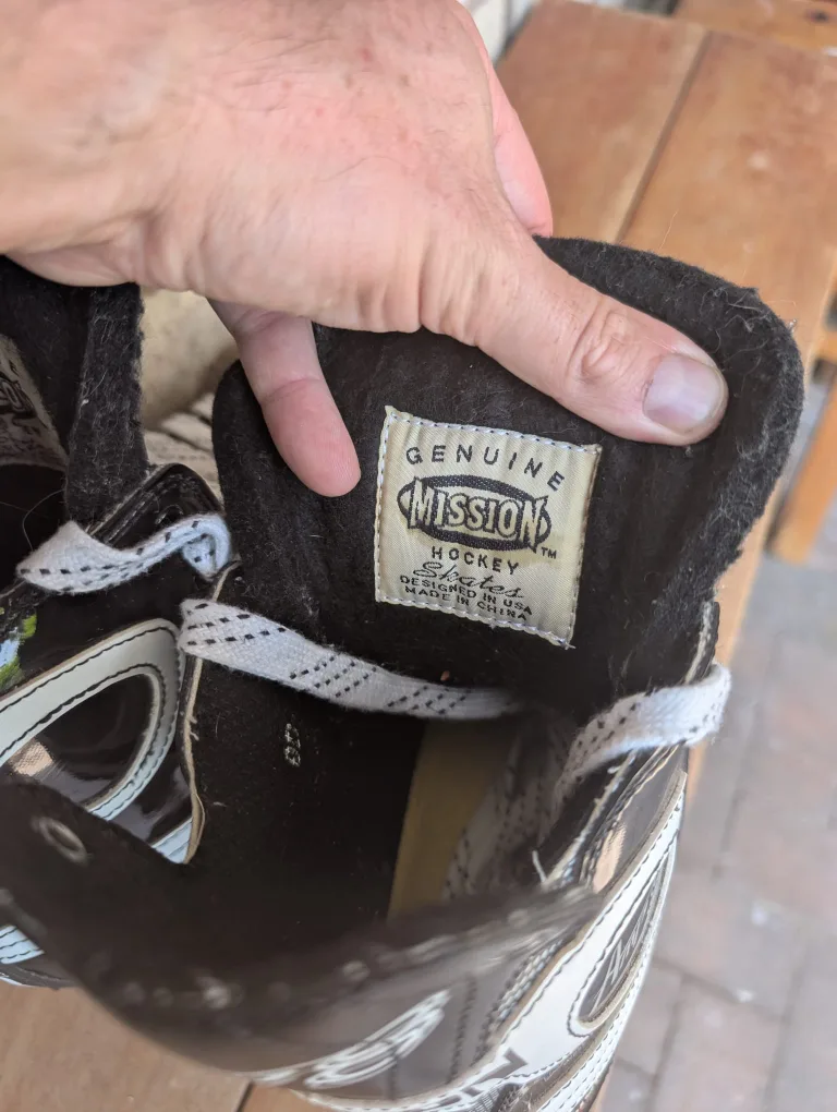 Mission Amp 8 Hockey Skates - Size 9D image indicator(4)