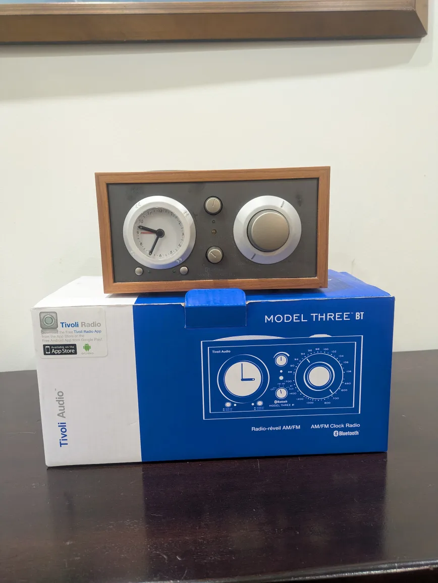 Tivoli Audio Model Three BT Clock Radio thumbnail