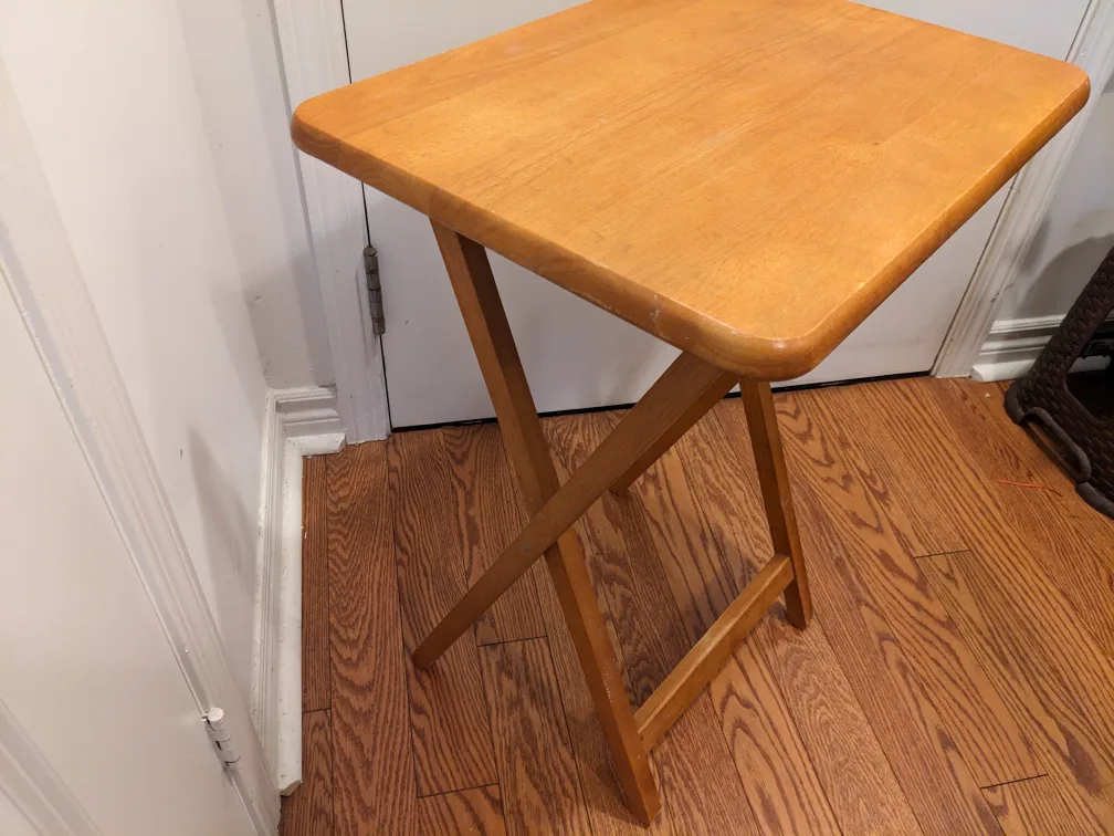 Folding Wooden Table image indicator(2)